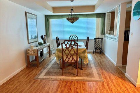 Condominio en alquiler en Bradenton, Florida, 3 dormitorios, 136.94 m2 № 1898674 - foto 5