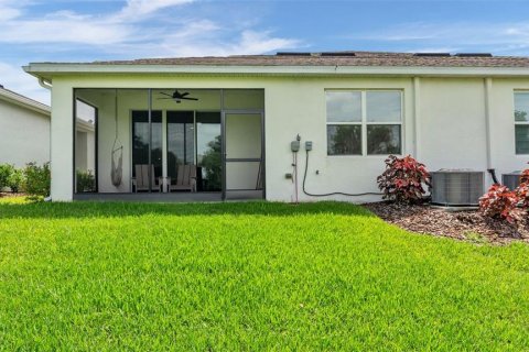 House in Plant City, Florida 3 bedrooms, 145.39 sq.m. № 2272916 - photo 27