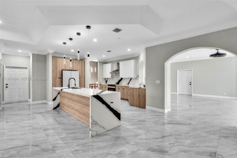 Villa ou maison à vendre à Davie, Floride: 4 chambres, 330.73 m2 № 2042248 - photo 25