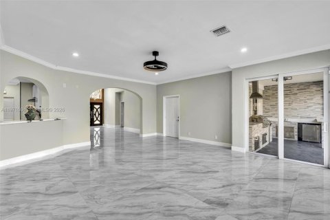 Villa ou maison à vendre à Davie, Floride: 4 chambres, 330.73 m2 № 2042248 - photo 15