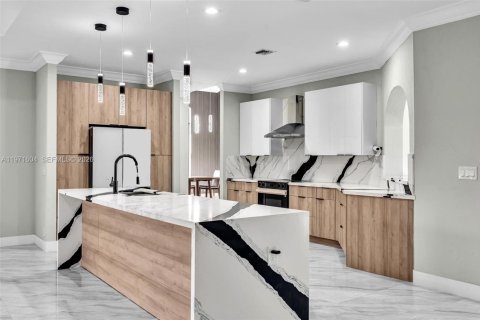 Villa ou maison à vendre à Davie, Floride: 4 chambres, 330.73 m2 № 2042248 - photo 28