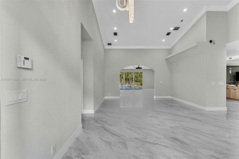 Villa ou maison à vendre à Davie, Floride: 4 chambres, 330.73 m2 № 2042248 - photo 14