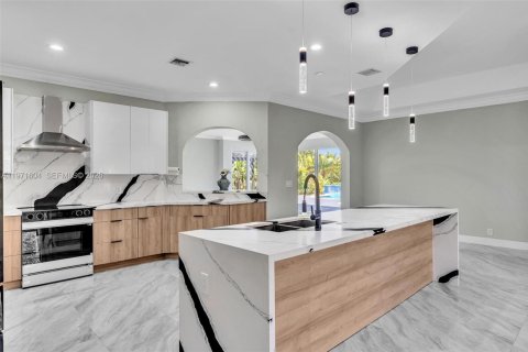 Villa ou maison à vendre à Davie, Floride: 4 chambres, 330.73 m2 № 2042248 - photo 20