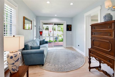 House in Winter Park, Florida 4 bedrooms, 270.9 sq.m. № 2415352 - photo 21