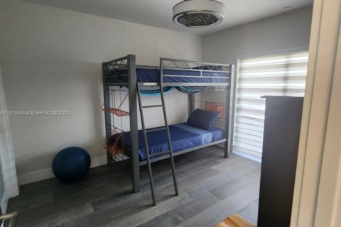 Adosado en venta en North Miami Beach, Florida, 3 dormitorios, 149.57 m2 № 1968409 - foto 27