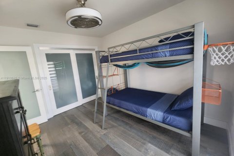 Adosado en venta en North Miami Beach, Florida, 3 dormitorios, 149.57 m2 № 1968409 - foto 26