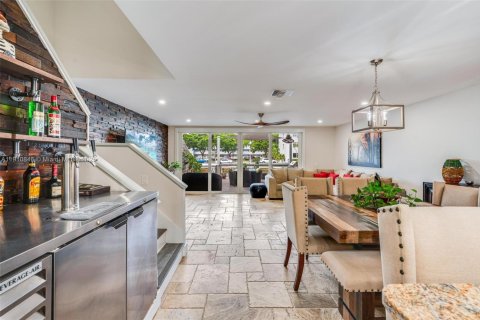 Adosado en venta en North Miami Beach, Florida, 3 dormitorios, 149.57 m2 № 1968409 - foto 6