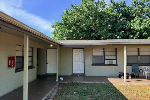 Estudio en Bradenton, Florida № 2147953