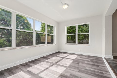 House in Miami Gardens, Florida 3 bedrooms, 127.93 sq.m. № 1844023 - photo 20