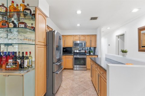 Купить виллу или дом в Майами, Флорида 3 спальни, 147.16м2, № 2048771 - фото 13