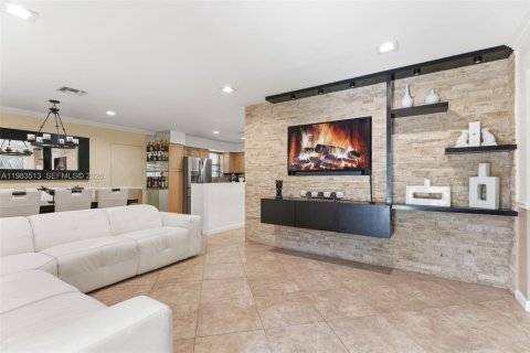 Купить виллу или дом в Майами, Флорида 3 спальни, 147.16м2, № 2048771 - фото 7