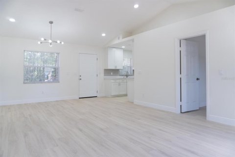 Casa en venta en Ocala, Florida, 3 dormitorios, 108.14 m2 № 2110962 - foto 2