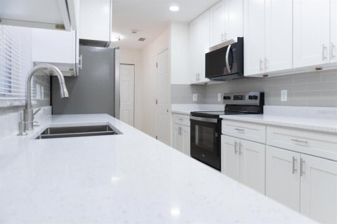 Casa en venta en Ocala, Florida, 3 dormitorios, 108.14 m2 № 2110962 - foto 5