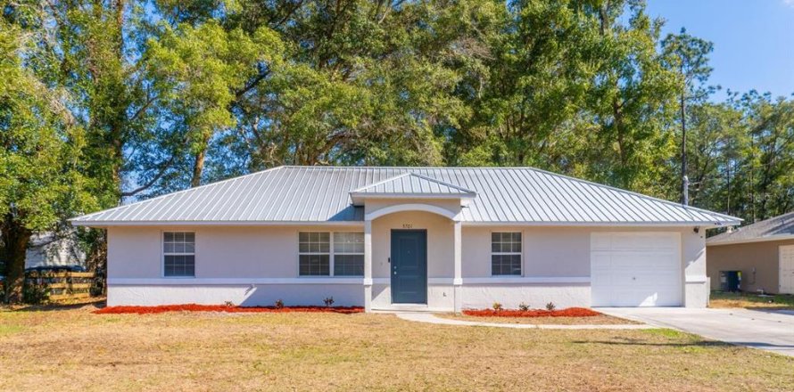 Casa en Ocala, Florida 3 dormitorios, 108.14 m2 № 2110962