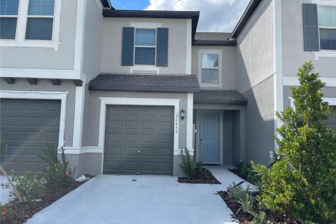 Adosado en alquiler en Wesley Chapel, Florida, 3 dormitorios, 148.36 m2 № 1894903 - foto 1