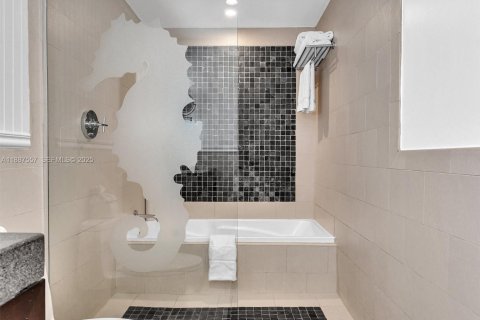 Купить кондоминиум в Санни-Айлс-Бич, Флорида 2 спальни, 84.36м2, № 2019366 - фото 21