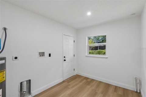 Casa en venta en Orlando, Florida, 4 dormitorios, 184.41 m2 № 2395746 - foto 17