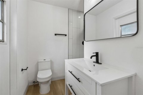 Casa en venta en Orlando, Florida, 4 dormitorios, 184.41 m2 № 2395746 - foto 13