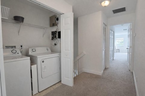 Adosado en venta en Cooper City, Florida, 4 dormitorios, 201.78 m2 № 2029287 - foto 25