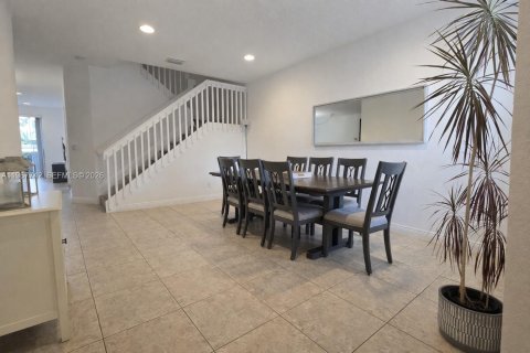 Adosado en venta en Cooper City, Florida, 4 dormitorios, 201.78 m2 № 2029287 - foto 5