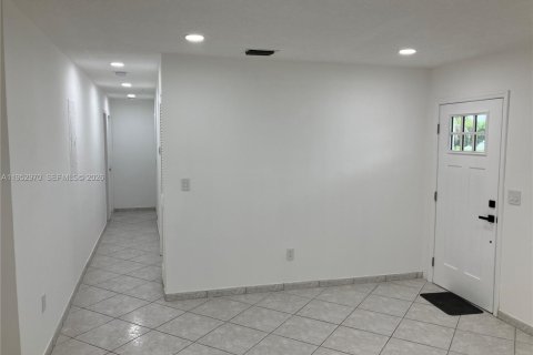 House in Homestead, Florida 3 bedrooms, 141.68 sq.m. № 2010418 - photo 3
