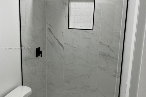 House in Homestead, Florida 3 bedrooms, 141.68 sq.m. № 2010418 - photo 20