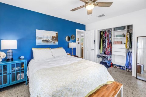 House in Largo, Florida 2 bedrooms, 87.89 sq.m. № 1690714 - photo 19