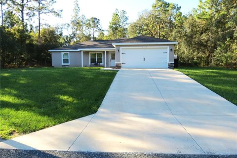 Villa ou maison à vendre à Citrus Springs, Floride: 3 chambres, 145.86 m2 № 2427217 - photo 2