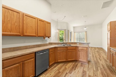 Casa en venta en Port Orange, Florida, 4 dormitorios, 196.77 m2 № 1827222 - foto 4