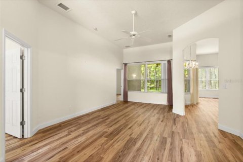 Casa en venta en Port Orange, Florida, 4 dormitorios, 196.77 m2 № 1827222 - foto 13