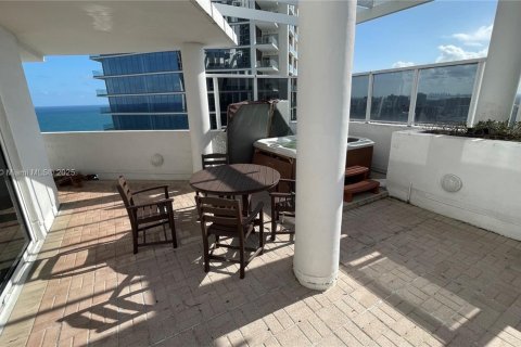 Купить кондоминиум в Санни-Айлс-Бич, Флорида 1 спальня, 42.74м2, № 2021723 - фото 23