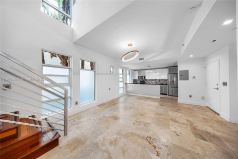 Купить кондоминиум в Майами-Бич, Флорида 2 спальни, 98.66м2, № 1965081 - фото 7