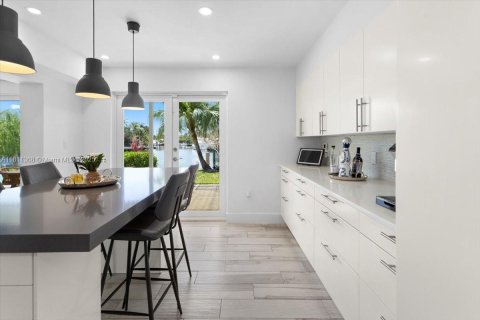 Casa en venta en Coral Gables, Florida, 3 dormitorios, 286.05 m2 № 1938296 - foto 25