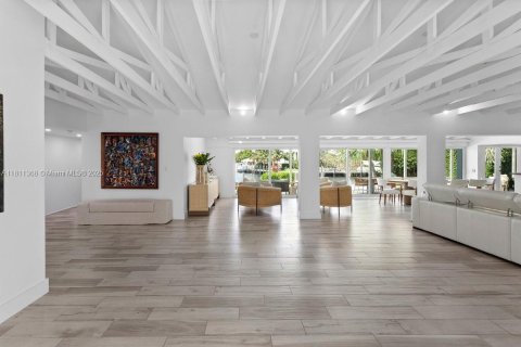 Casa en venta en Coral Gables, Florida, 3 dormitorios, 286.05 m2 № 1938296 - foto 10