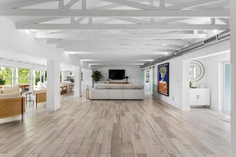 Casa en venta en Coral Gables, Florida, 3 dormitorios, 286.05 m2 № 1938296 - foto 12