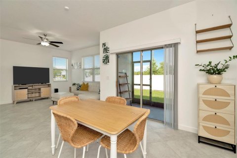 Touwnhouse à vendre à New Port Richey, Floride: 3 chambres, 167.32 m2 № 1744952 - photo 11
