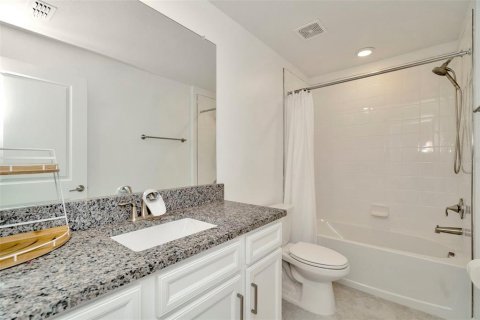 Touwnhouse à vendre à New Port Richey, Floride: 3 chambres, 167.32 m2 № 1744952 - photo 20
