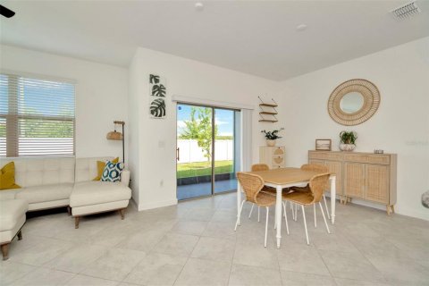 Touwnhouse à vendre à New Port Richey, Floride: 3 chambres, 167.32 m2 № 1744952 - photo 9