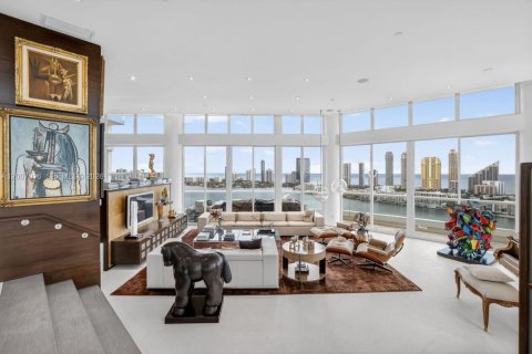 Condo in Aventura, Florida, 5 bedrooms  № 2074723 - photo 2