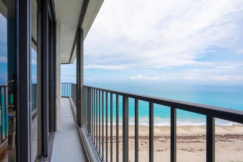 Copropriété à vendre à Jensen Beach, Floride: 3 chambres, 159.42 m2 № 2078386 - photo 20