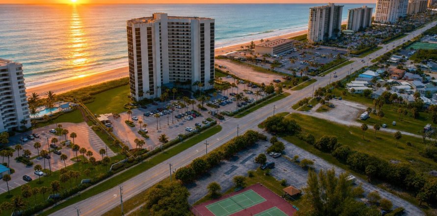 Condo à Jensen Beach, Floride, 3 chambres № 2078386