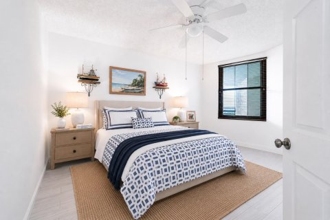 Copropriété à vendre à Jensen Beach, Floride: 3 chambres, 159.42 m2 № 2078386 - photo 25