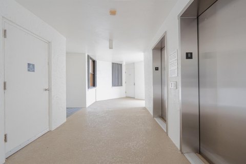 Copropriété à vendre à Jensen Beach, Floride: 3 chambres, 159.42 m2 № 2078386 - photo 6