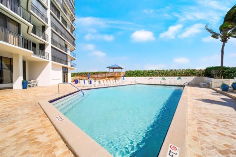 Copropriété à vendre à Jensen Beach, Floride: 3 chambres, 159.42 m2 № 2078386 - photo 28