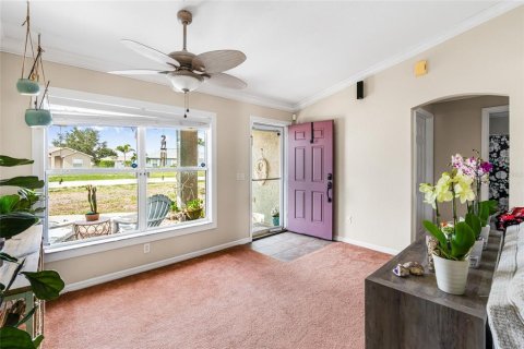 Casa en venta en Port Charlotte, Florida, 3 dormitorios, 126.35 m2 № 1787568 - foto 5