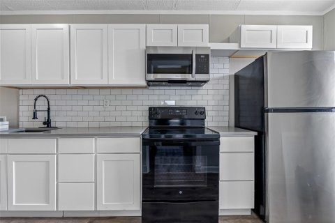 Apartamento en alquiler en Tampa, Florida, 1 habitación, 51.1 m2 № 1783031 - foto 8