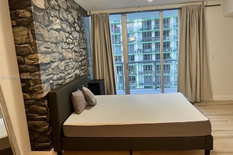 Copropriété à vendre à Miami, Floride: 1 chambre, 76.64 m2 № 1988253 - photo 11