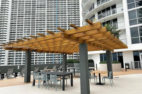 Copropriété à vendre à Miami, Floride: 1 chambre, 76.64 m2 № 1988253 - photo 19