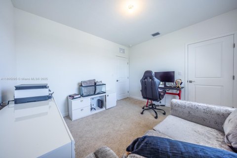 Villa ou maison à louer à Homestead, Floride: 4 chambres, 193.7 m2 № 1960046 - photo 21