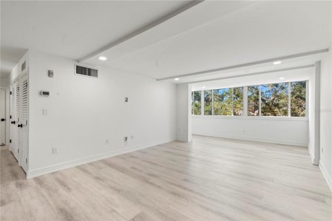 Copropriété à louer à Winter Park, Floride: 2 chambres, 130.06 m2 № 1626763 - photo 10